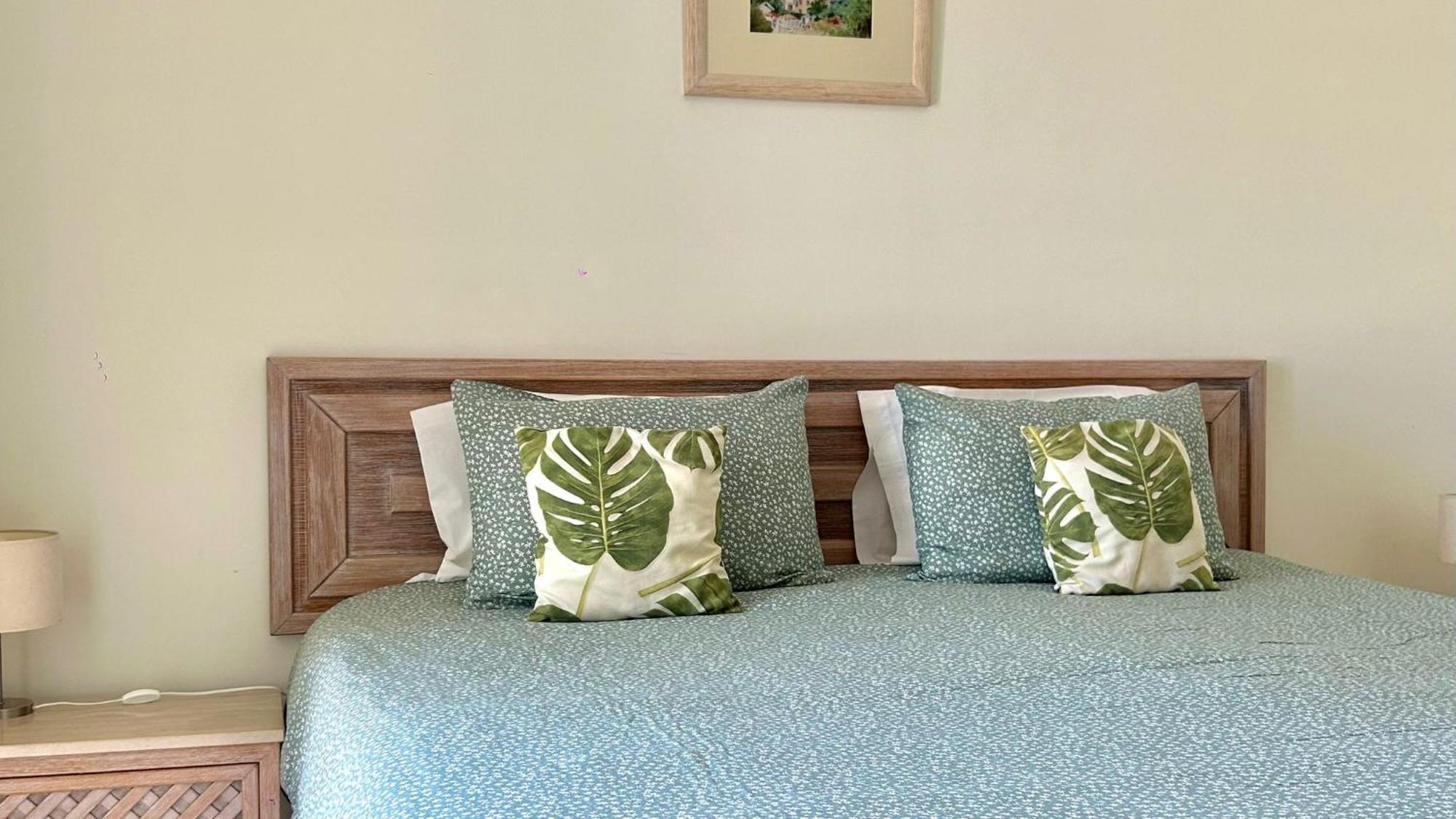 Green And Blue View Apartment Albufeira Bagian luar foto